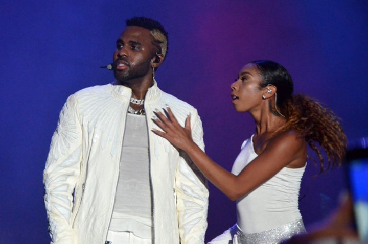 JASON DERULO REGNUM CARYA SAHNESİNDE